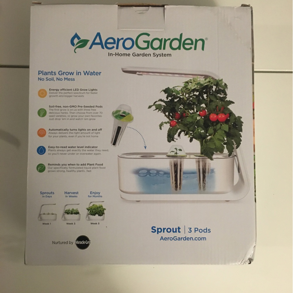 Brand New AeroGarden Sprout with Gourmet Herbs Seed Pod Kit - Picture 2 of 5